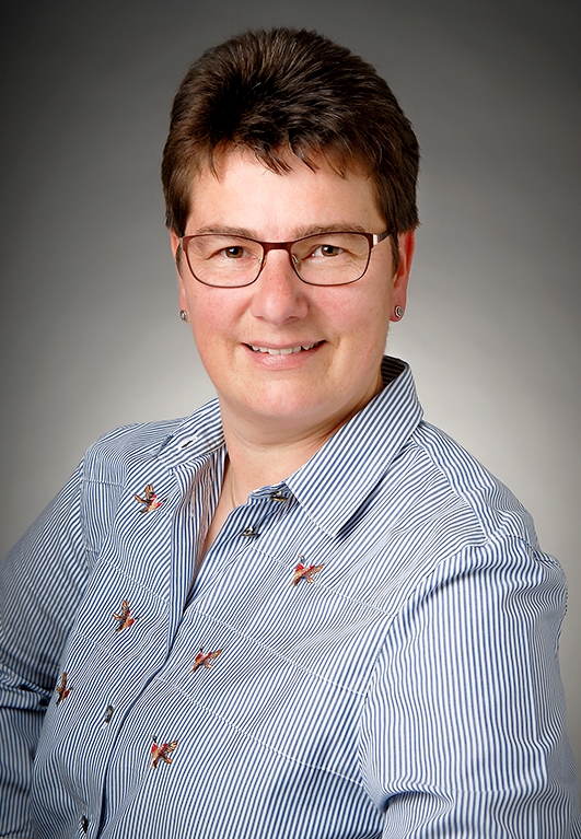 Eva Pflügl
